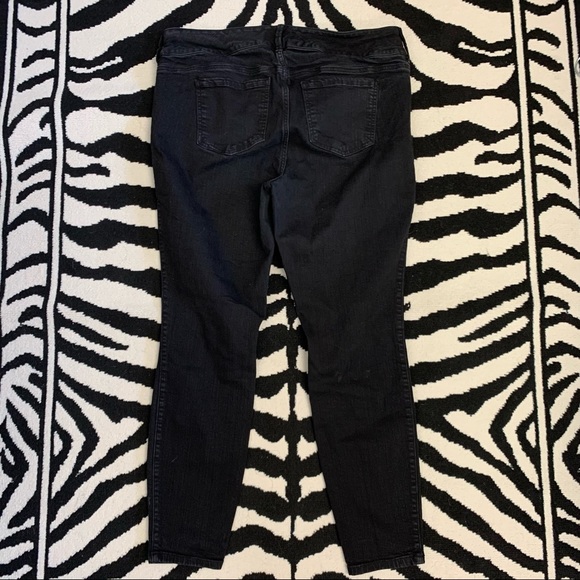 Torrid Premium Distressed Washed Black Skinny Jeggings Size 18 - Picture 10 of 10